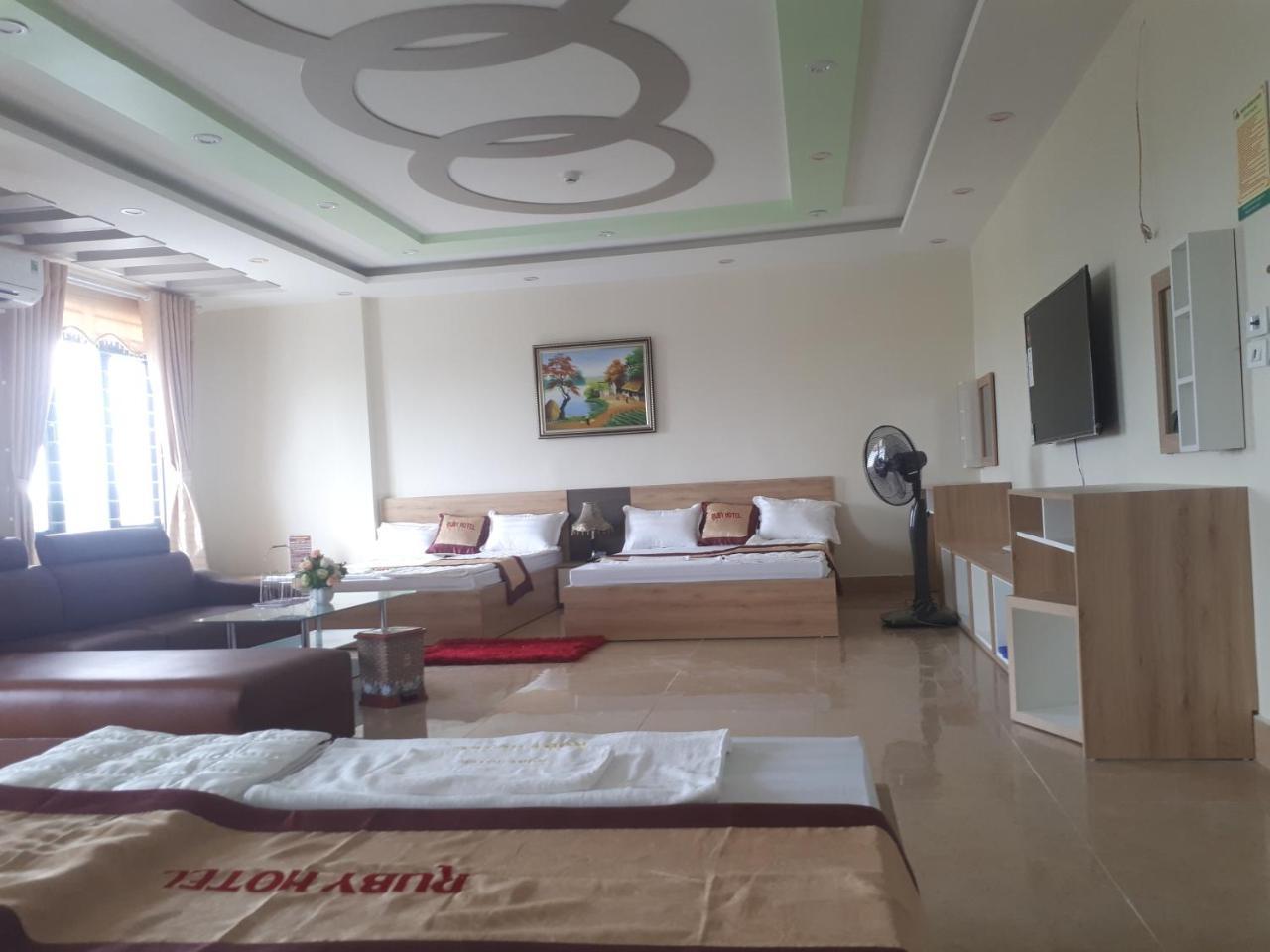 Ruby Hotel Vinh Yen Bagian luar foto