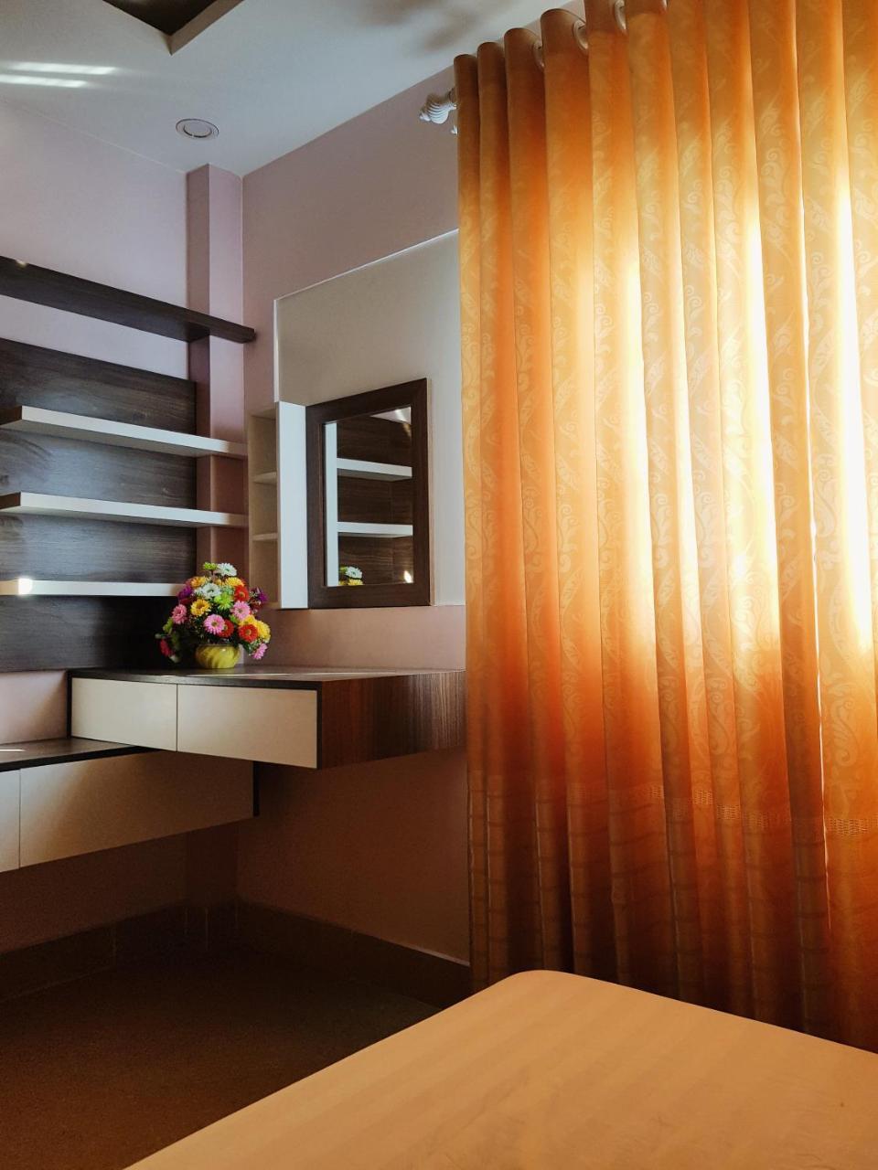 Ruby Hotel Vinh Yen Bagian luar foto